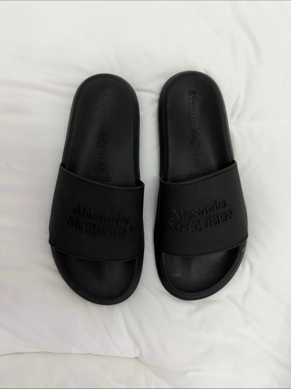 Alexander McQueen Black Embossed Logo Slide Sandals